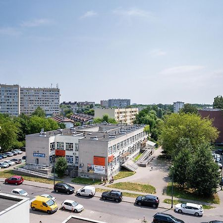 Good Apartments: Modern Stay Near Bielański Hospital and AWF Warsaw Exterior photo