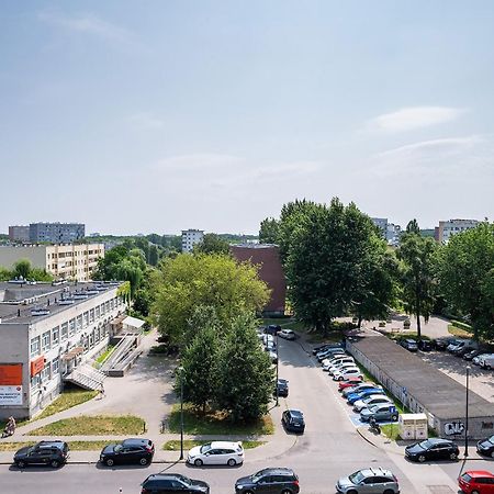 Good Apartments: Modern Stay Near Bielański Hospital and AWF Warsaw Exterior photo